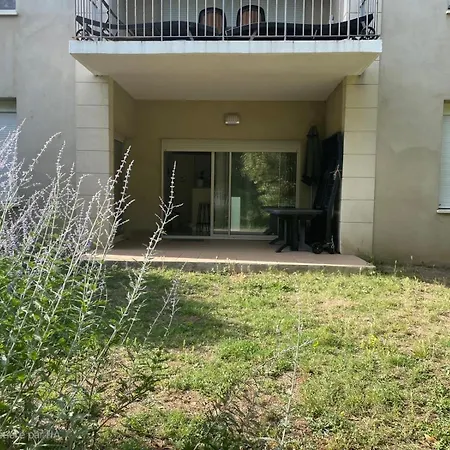 Apartment Du Chateau De Jouarres Azille