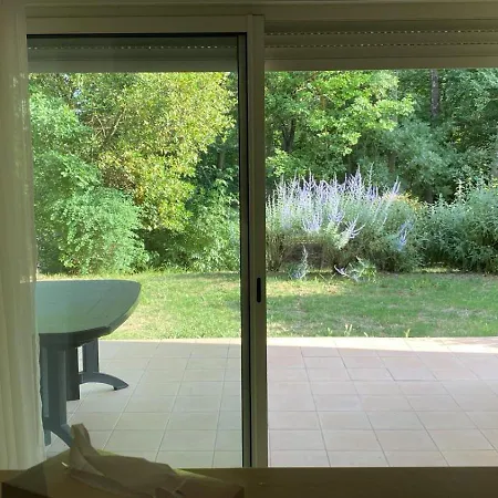 Du Chateau De Jouarres Apartment *